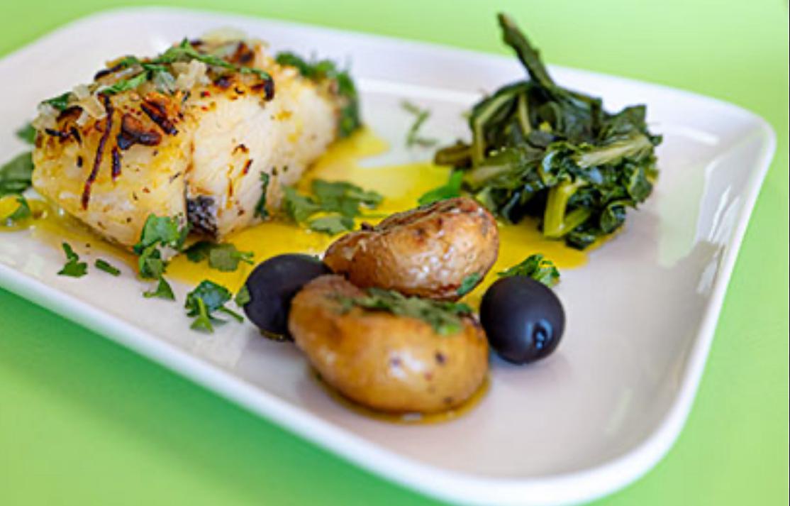 Bacalhau assado com azeitonas